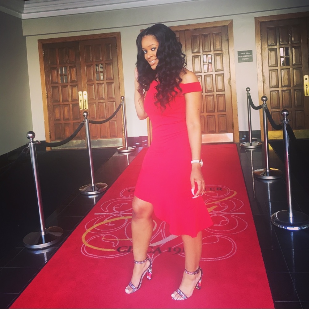 Red Missguided Off-Shoulder Dress